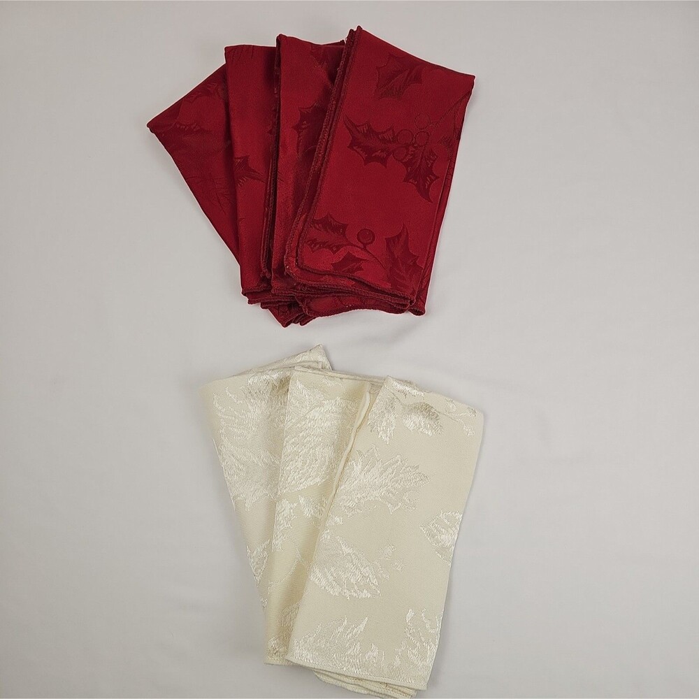 Lot of 7 Essential Home Cloth Napkins Red Cream Jacquard Polyester Holiday
